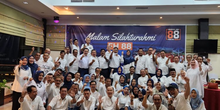 Fakultas Hukum Angkatan 88 Unja Gelar Reuni 