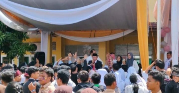 Gubernur Jambi Hadiri HUT SMA 8 Kota Jambi ke-44