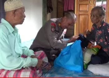 AKP AMRADI Berbagi Sembako dan Alat Olahraga di Sekernan