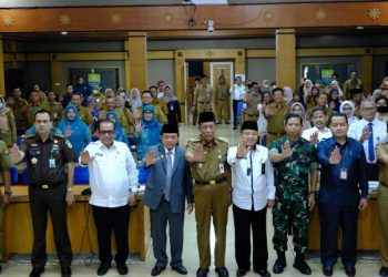 Abdullah Sani Dikukuhkan Gubernur Jambi Sebagai Ketua TPPS