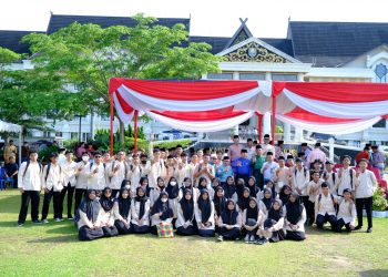 Gubernur Jambi Al Haris Pimpin Upacara Hardiknas dan Otonom Daerah Tahun 2023