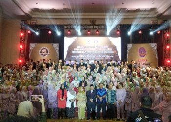 Hesnidar Haris Hadiri Perpisahan Siswa SMA Negeri 9 Kota Jambi 