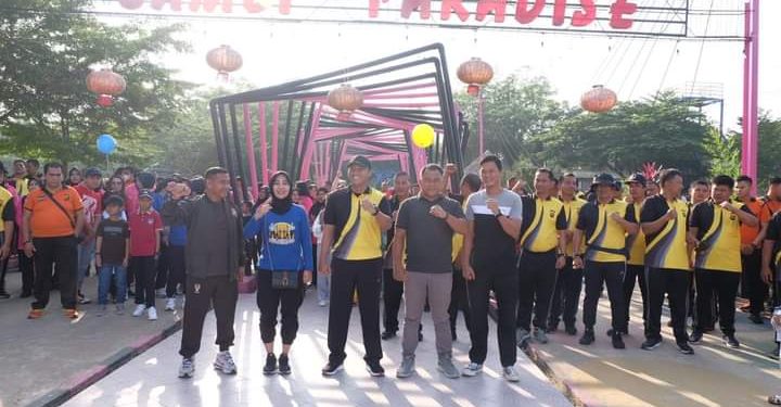 Sekda Budhi Hartono Ikuti Jalan Santai HUT Bhayangkara Ke-77