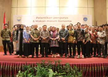 Al Haris Kukuhkan Pengurus Persatuan Mahasiswa Jambi-Sumbar (Permaja)