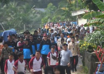 Pemkab Muaro Jambi Menggelar Jalan Santai Untuk Memeriahkan Festival Candi Muaro Jambi Tahun 2023