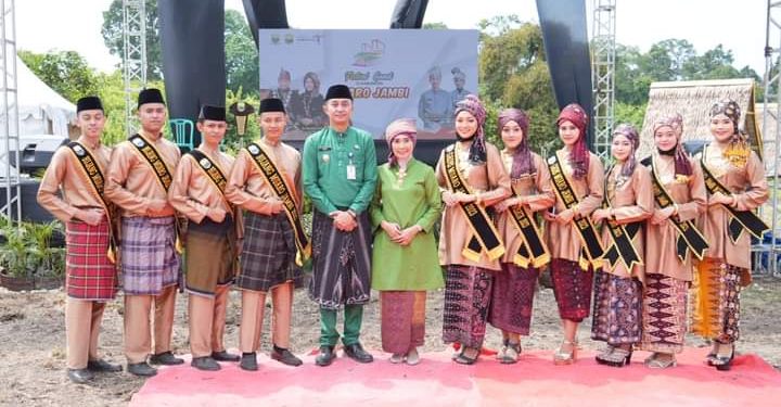 PJ Bupati Muaro Jambi Hadiri Perayaan Puncak Festival Candi Muaro Jambi Tahun 2023
