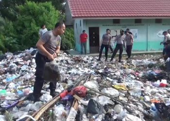 Sampah Menumpuk di Pasar Sengeti, Kapolres Muaro Jambi Turun Tangan
