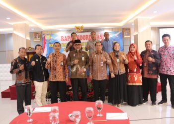 Sekda Sudirman Buka Rakor Tarif Batas Atas dan Bawah Air Minum 