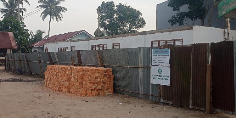 LSM Forkip Jambi Soroti Pembangunan Gedung Tingkat SDN 61 Kasang Pudak Diduga Kangkangi PermendagriĀ