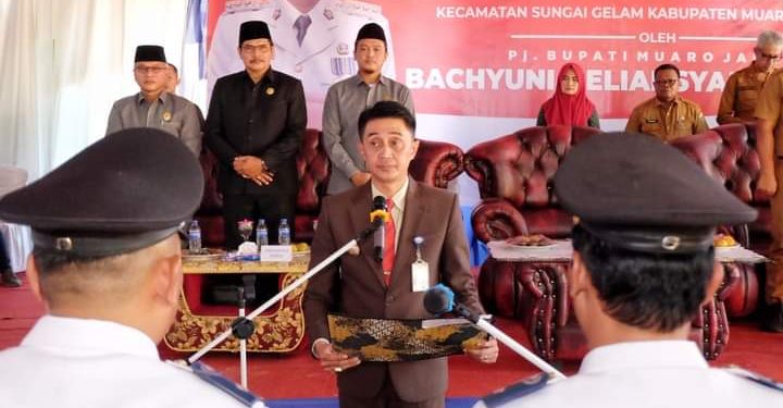 Bachyuni Deliansyah Melantik Pj Kades Mekar Jaya dan PJ Kades Mingkung Jaya