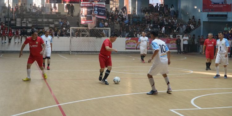 Al Haris Membuka Turnamen Futsal Piala Gubernur Jambi yang di Ikuti 196 Tim