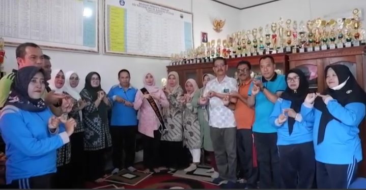 Bunda PAUD Kabupaten Muaro Jambi Kunjungi SD di Kecamatan Kumpeh Ulu 