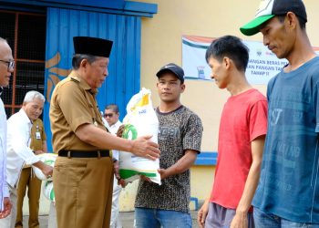 Wagub Sani Launching Penyaluran Bantuan Pangan Cadangan Beras Pemerintah