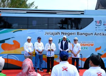 Wagub Sani Harap Roadshow Bus KPK Jadi Sarana Edukasi Bagi Publik Dalam Upaya KPK Berantas Korupsi