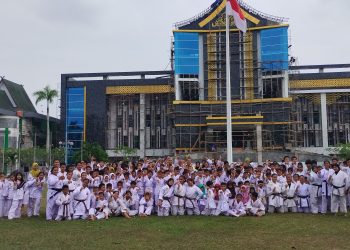 Persiapan Kejurda, Ratusan Karateka INKADO Jambi Ikuti Latihan Gabungan