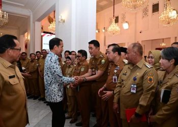 Pj Bupati Muaro Jambi Hadiri Pengarahan Presiden Joko Widodo di Istana Negara