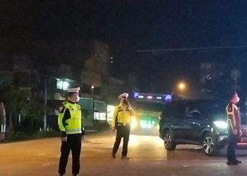 Sistem Buka Tutup Jalan Rigit Beton Sebabkan Arus Mudik H-2 Nataru Macet Parah 