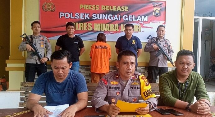 Tim Opsnal Polsek Sungai Gelam Amankan Wanita Pelaku Penipuan Rp 800 Juta