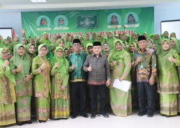 Gubernur Al Haris Dorong Muslimat NU Ambil Peran di Masyarakat