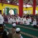 Hadiri Isra’ Mi’raj Di Masjid Cheng Hoo, Gubernur Al Haris Beri Bantuan Kepada Anak Yatim dan Kaum Dhuafa