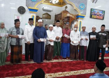 Gubernur Al Haris: Tingkatkan Iman dan Taqwa Selama Ramadhan Dengan Sholat Malam, Baca Al-Qur’an dan Perbanyak Sedekah