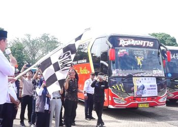 Gubernur Al Haris Lepas Mudik Gratis untuk Warga Jambi dan Mahasiswa di Perantauan
