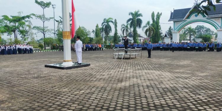 Sekda Azan Pimpin Upacara Harkitnas ke-116