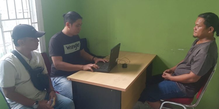 Ngaku Anggota TNI dan Bawa BBM Ilegal, TNI Gadungan Ini Dibekuk oleh Tim Intel Kodim 0415/Jambi