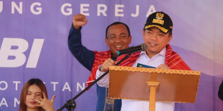 Resmikan Gedung Gereja GBKP, Gubernur Al Haris Harap Tingkat Religius Jamaat Meningkat