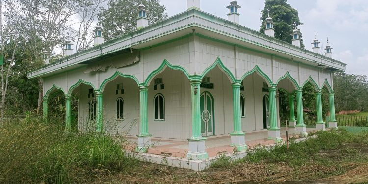 Miris, Mushola di Desa Suka Maju Sudah Sepuluh Tahun Dibiarkan Terbengkalai 