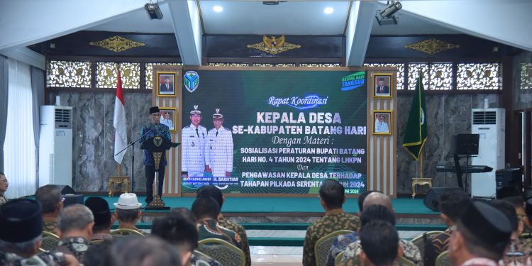 Buka Rakor Kades se-Batang Hari, Wabup Bakhtiar Harapkan Pemerintahan Desa Wujudkan Good Governance