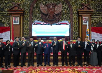 Raih WTP yang Ke-12 kali Berturut-turut, Gubernur Al Haris: Jadikan Motivasi Tingkatkan Tata Kelola Keuangan Yang Baik