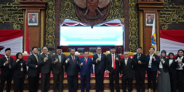 Raih WTP yang Ke-12 kali Berturut-turut, Gubernur Al Haris: Jadikan Motivasi Tingkatkan Tata Kelola Keuangan Yang Baik