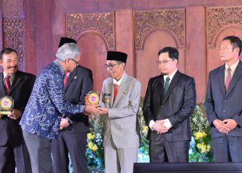 Pemkab Batanghari Terima Apresiasi 15 Kabupaten/Kota Kategori Penurunan Prevalensi Stunting Tertinggi Tahun 2023