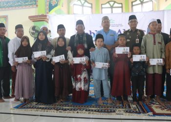 Semarak Muharram, Wagub Sani Santuni 175 Anak Yatim Se-Kecamatan Betara