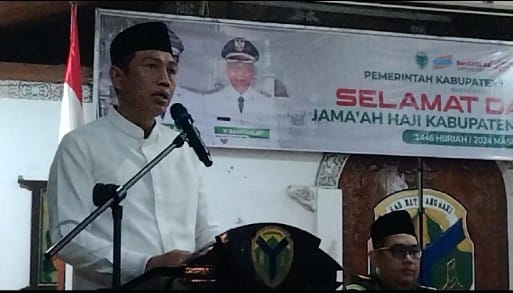 Bupati Fadhil Sambut Kepulangan 174 Jamaah Haji Asal Batanghari