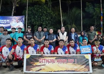 Gubernur Al Haris Tutup Turnamen Volly Ball Setinjau Mania