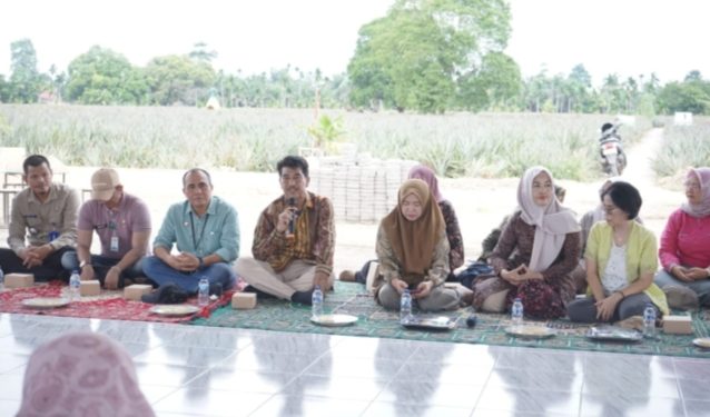 Pj Bupati Raden Najmi Hadiri Rapat Pengembangan UMKM Nanas di Tangkit