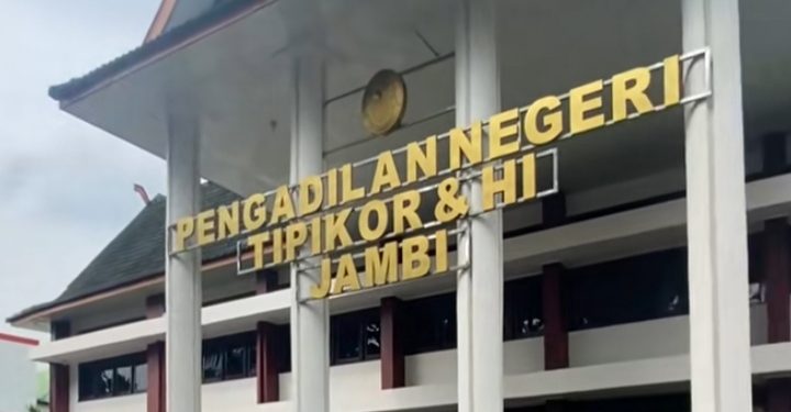 Arie Cahyadi Terdakwa Penggelapan Dana Perusahaan Divonis 2 Tahun 6 Bulan Penjara 