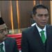 Bupati Fadhil Arif bersama ketua sementara DPRD Batanghari Ahmad Asrofi