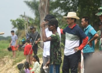 Raden Najmi Hadiri Tradisi Bekarang di Desa Sumber Jaya