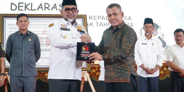 Pjs. Gubernur Sudirman: Wujudkan Pilkada Aman, Damai, Kondusif Serta Jaga Netralitas ASN dan Kepala Desa