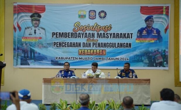 Pj Bupati Muaro Jambi Membuka Sosialisasi Pemberdayaan Masyarakat Pencegahan dan Penanggulangan Kebakaran
