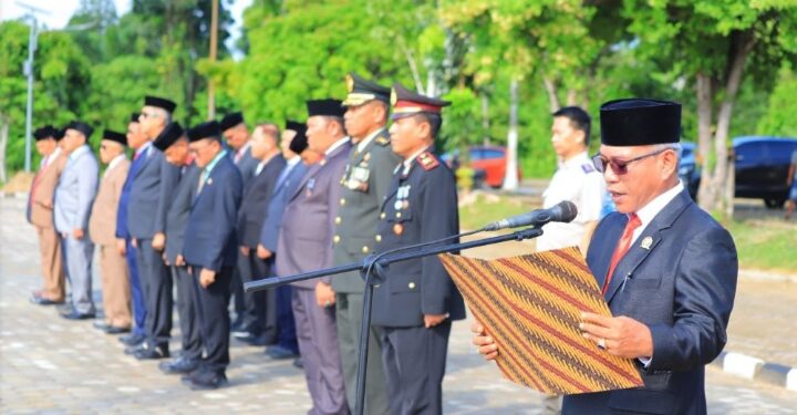 Hari Pahlawan, Ketua DPRD Muarojambi membacakan Pesan Pahlawan