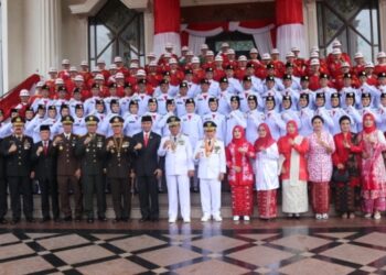 HUT RI Ke-79, Gubernur Al Haris Puji Capaian Kinerja 10 Tahun Pemerintahan Presiden Jokowi