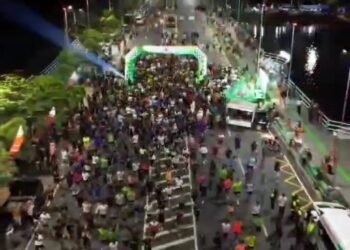 Bupati Fadhil, Ribuan Warga ikuti Night Fun Run Rangkaian HUT Kabupaten Batanghari ke 76,