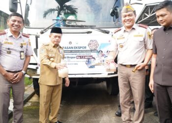 Lepas Komoditas Senilai Rp 7,2 Milyar, Gubernur Al Haris Dorong Peningkatan Kinerja Ekspor Pertanian Jambi