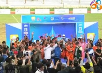 Sekda Sudirman Resmi Menutup Turnamen Sepakbola Gubernur Cup Tahun 2025