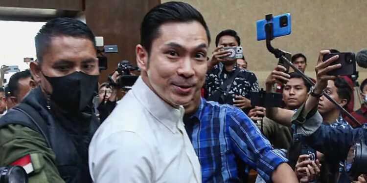 Korupsi Timah, Hakim Jatuhkan Hukuman 20 Tahun Penjara Kepada Harvey Moeis