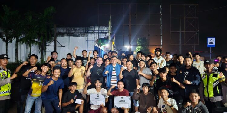 Serunya Lomba Balap Lari Jelang Sahur di Muaro Jambi, Kapolres Hadir Langsung Beri Support